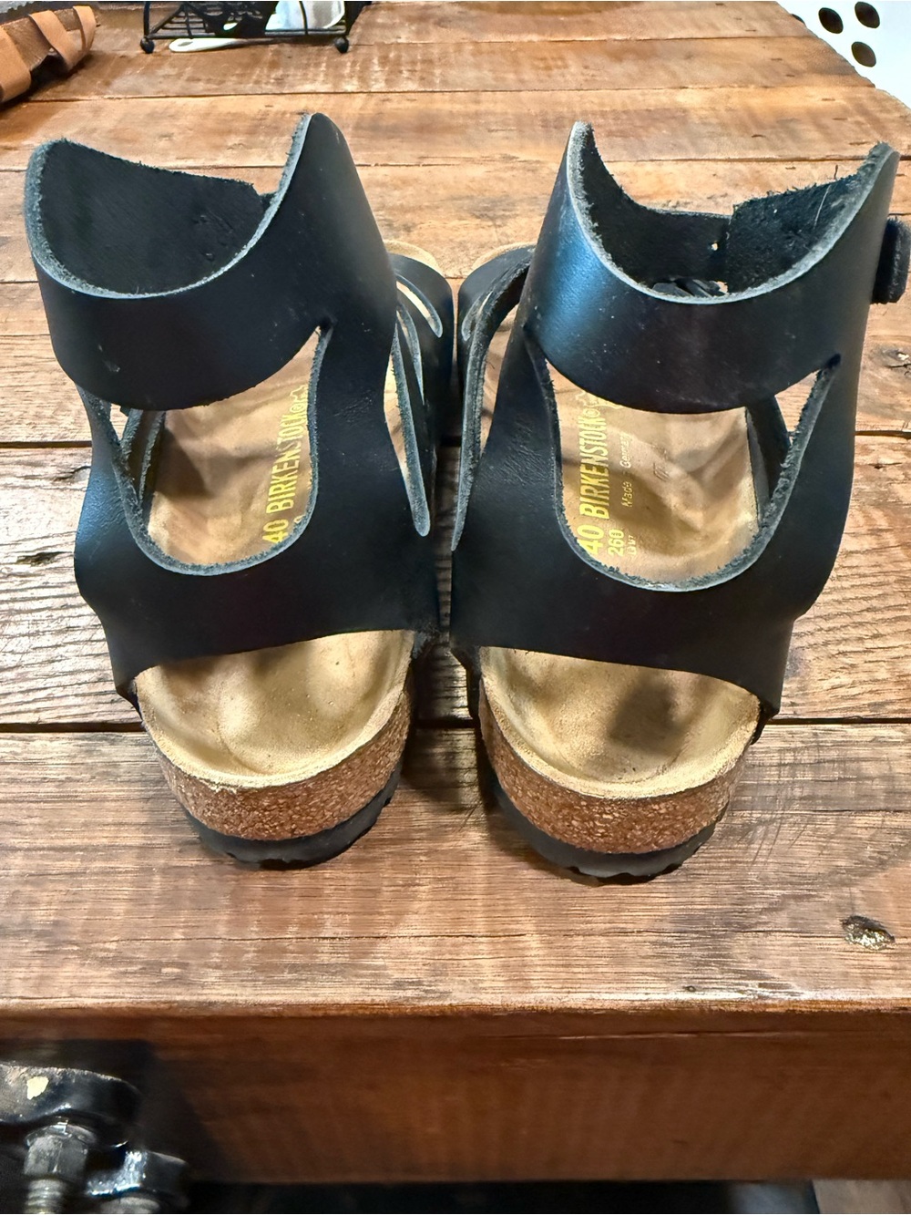 Birkenstock Black Women's Strappy Buckle Sandals - Comfortable Everyday Style - Picture 2 of 3